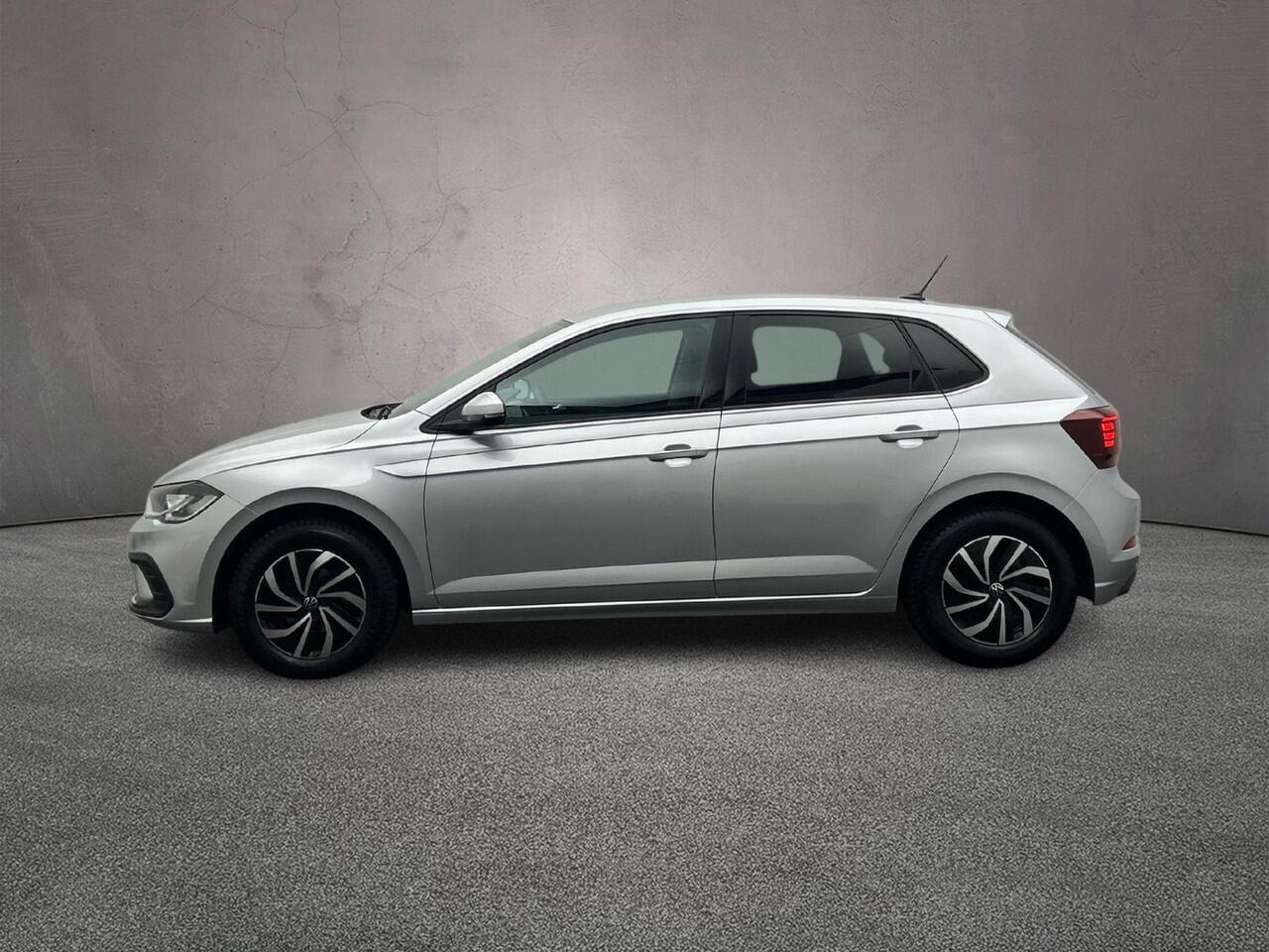 Volkswagen POLO Life Edition 1.0 TSI 95pk Adaptive cruise control, Parkeersensor achter, Achteruitrijcamera, LED koplampen, App connect, DAB, Radio, Airco