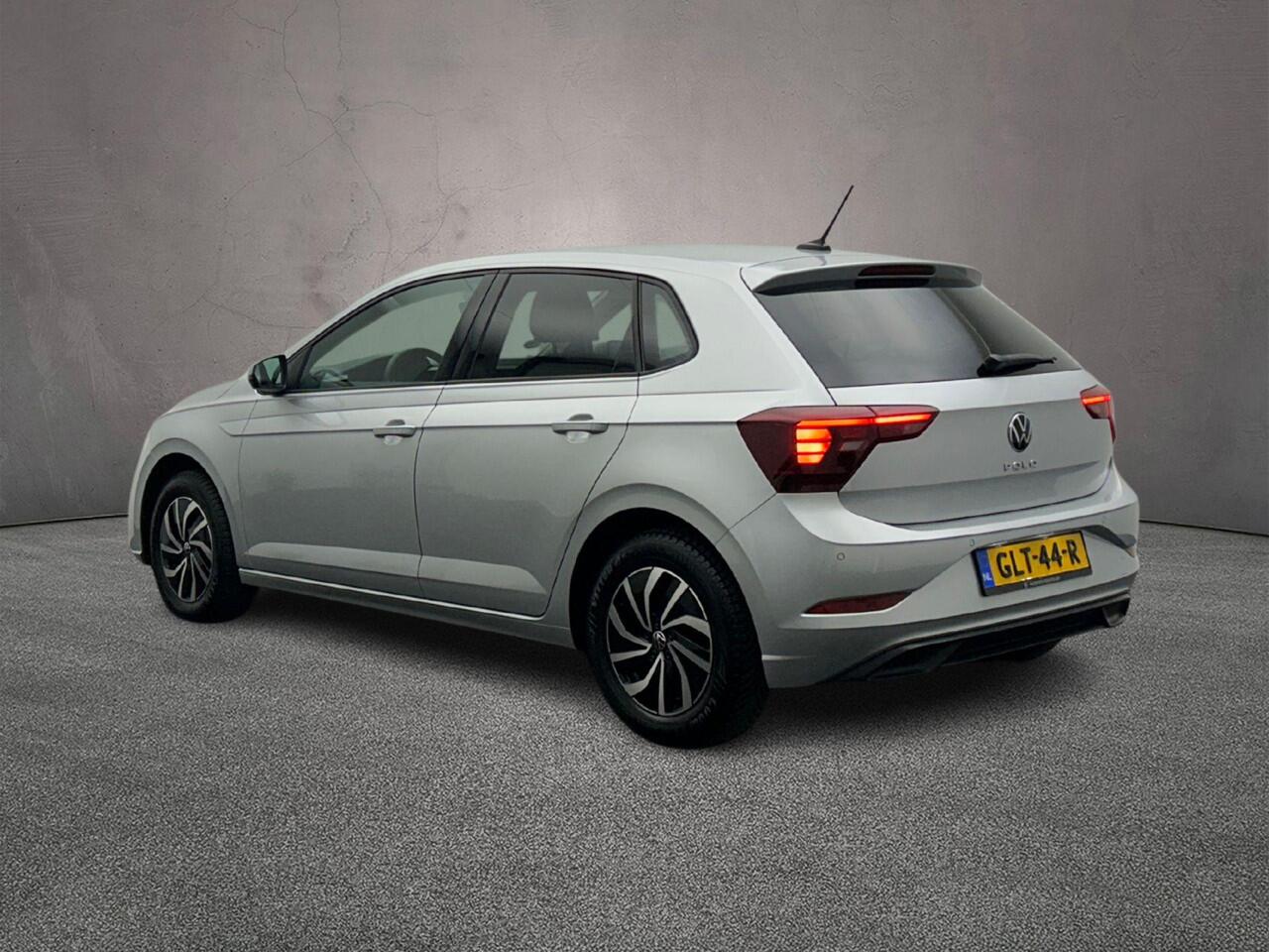 Volkswagen POLO Life Edition 1.0 TSI 95pk Adaptive cruise control, Parkeersensor achter, Achteruitrijcamera, LED koplampen, App connect, DAB, Radio, Airco