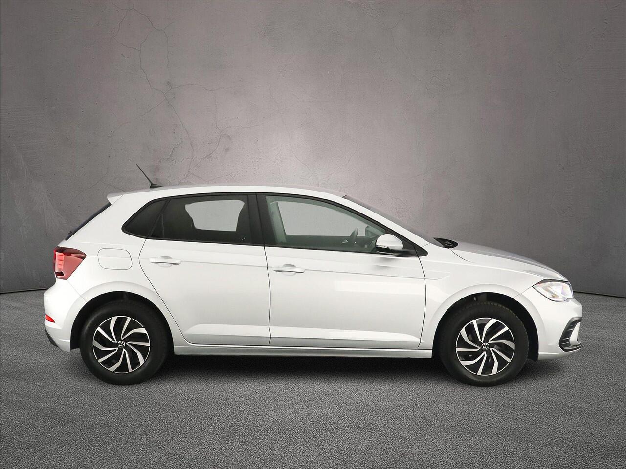 Volkswagen POLO Life Edition 1.0 TSI 95pk Adaptive cruise control, LED koplampen, App connect, Achteruitrijcamera, Parkeersensor achter, DAB, Radio, Bluetooth