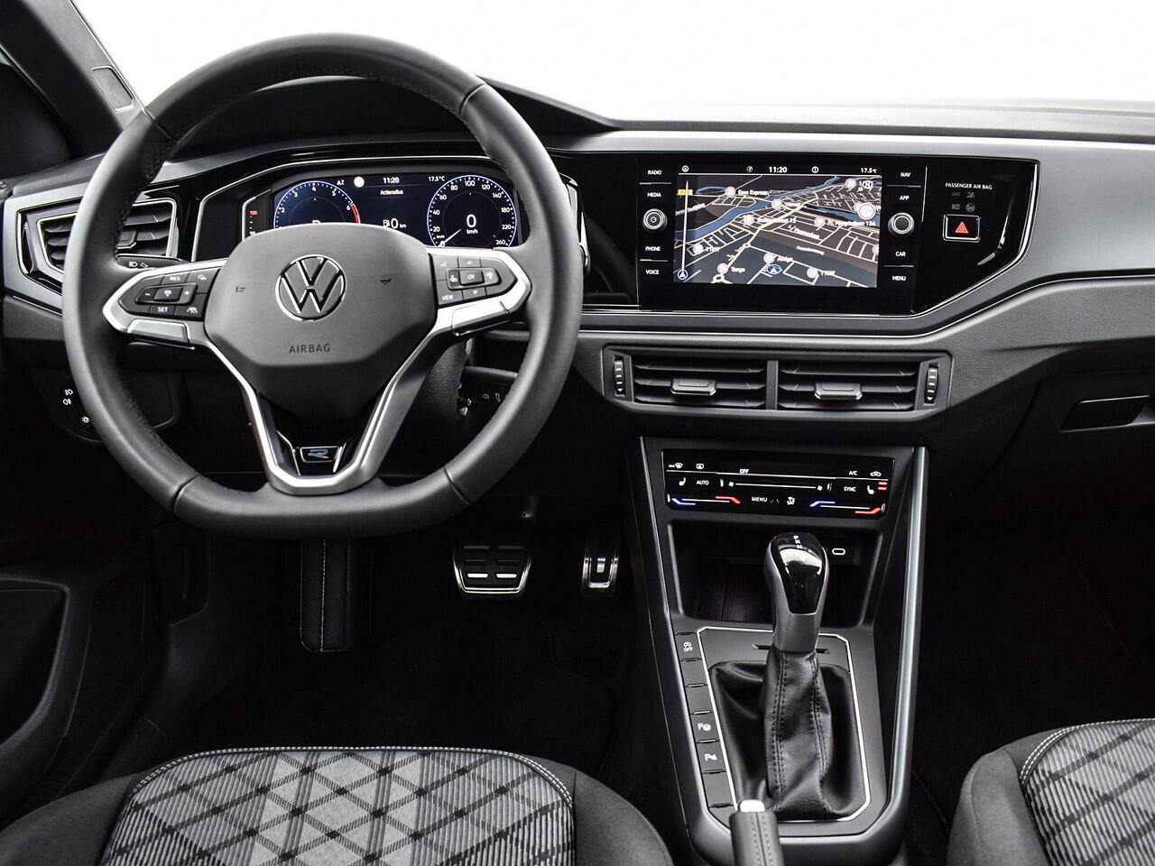 Volkswagen POLO R-Line Edition 1.0 TSI 70 kW / 95 PK Hatchback 7 Versn. DSG | Voorraad Actie | Prijs is inclusief EU 2000,- inruilpremie | Speciaal ingekocht