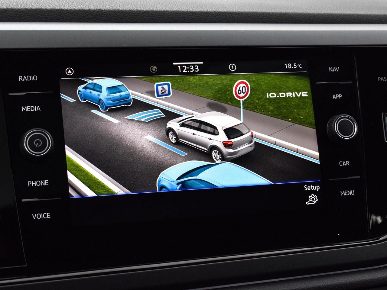 Volkswagen POLO R-Line Edition 1.0 TSI 70 kW / 95 PK Hatchback 7 Versn. DSG | Panoramaschuif-kanteldak | Voorraad Actie | EU 2000,- Inruilpremie | Speciaal ingekocht