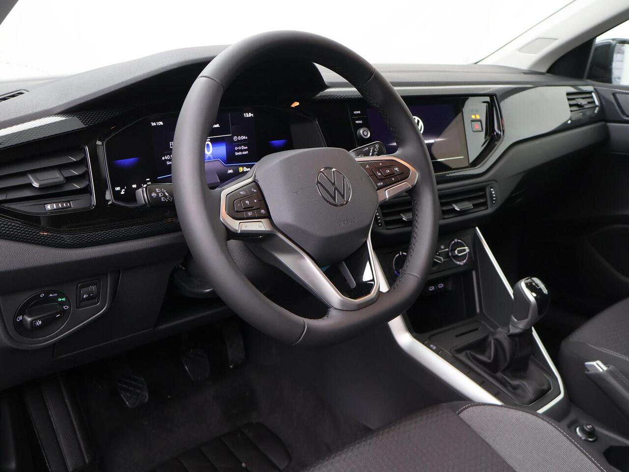 Volkswagen POLO Life Edition 1.0 70 kW / 95 pk TSI Hatchback 5 ver