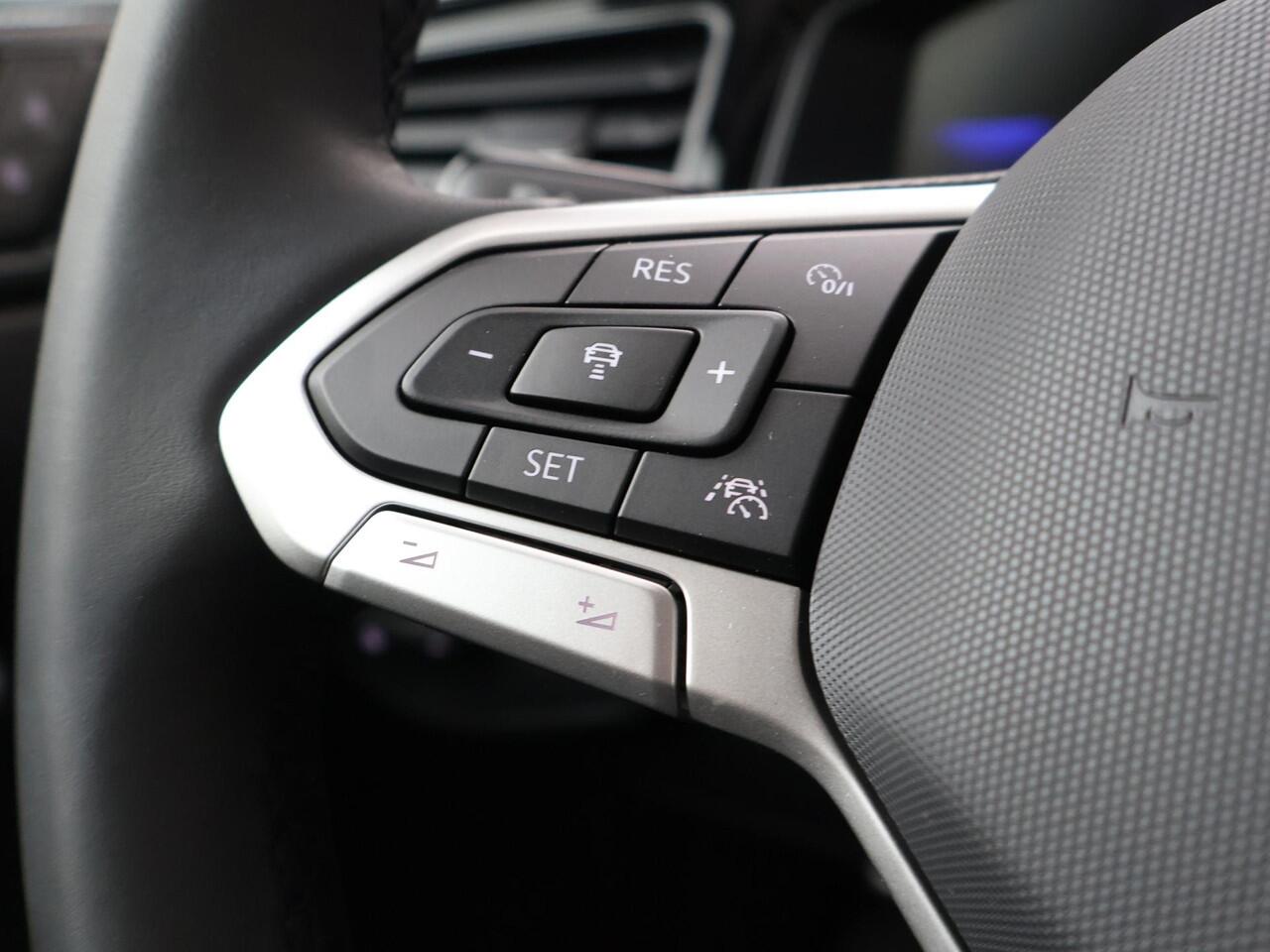 Volkswagen POLO Life Edition 1.0 70 kW / 95 pk TSI Hatchback 5 ver