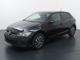 volkswagen-polo-life-edition-1.0-70