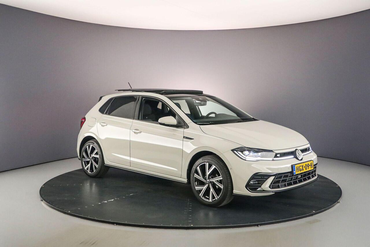 Volkswagen POLO R-Line Edition 1.0 TSI 95pk DSG Automaat Panoramadak, Adaptive cruise control, Achteruitrijcamera, LED matrix koplampen, Navigatie, App connect, Parkeersensoren
