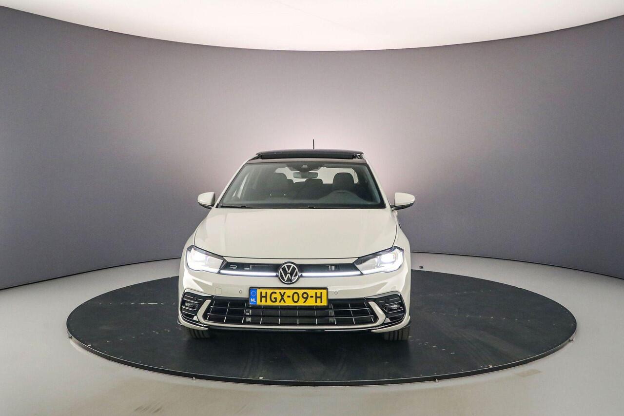 Volkswagen POLO R-Line Edition 1.0 TSI 95pk DSG Automaat Panoramadak, Adaptive cruise control, Achteruitrijcamera, LED matrix koplampen, Navigatie, App connect, Parkeersensoren