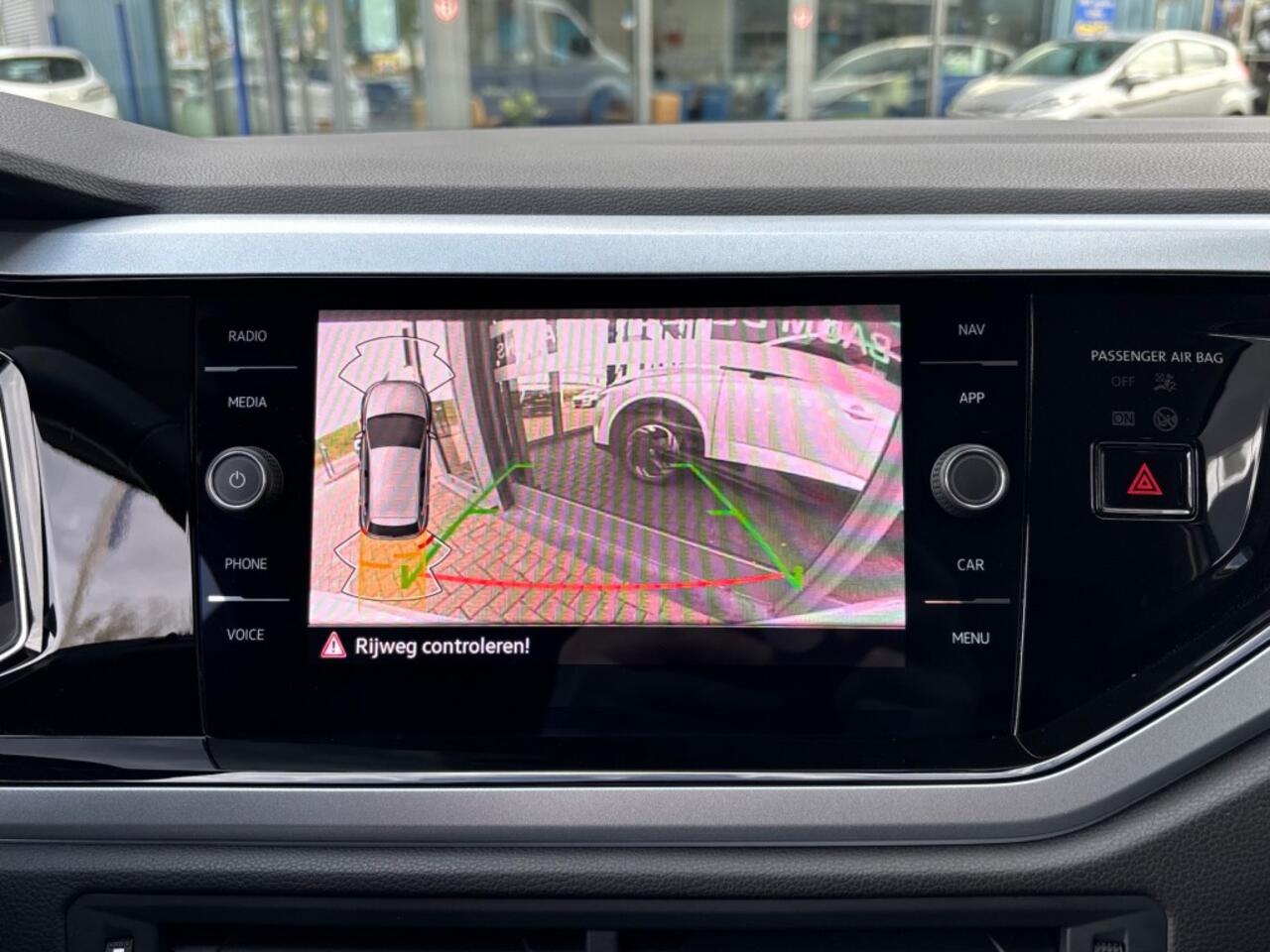 Volkswagen POLO 1.0 TSI AUTOMAAT 115PK GOAL EDITION NAVI PDC LMV ADAPCRUISE