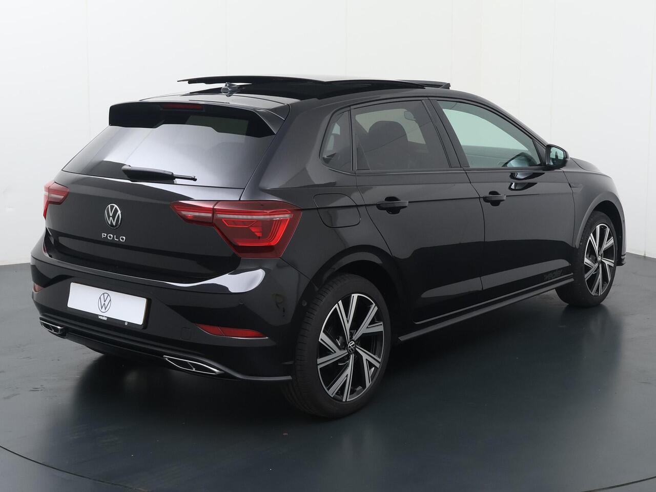 Volkswagen POLO 1.0 TSI 95pk DSG R-Line Edition | Panoramadak | 17 inch Bergamo | Achteruitrijcamera |