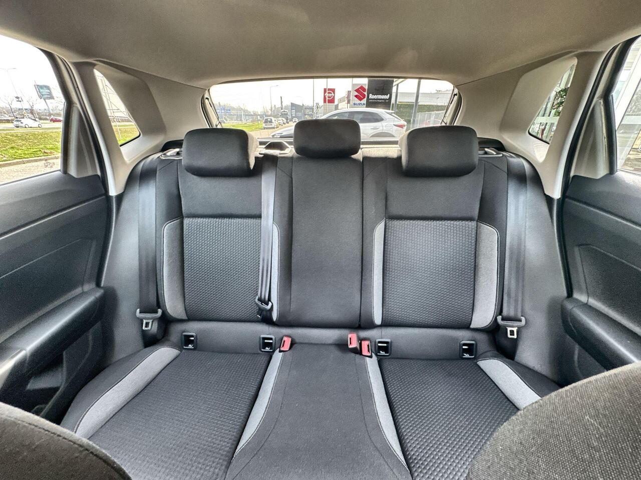 Volkswagen POLO 1.0 TSI Life Edition | NL-Auto | Rijklaar | Apple Carplay | Navigatie | Camera | Trehaak