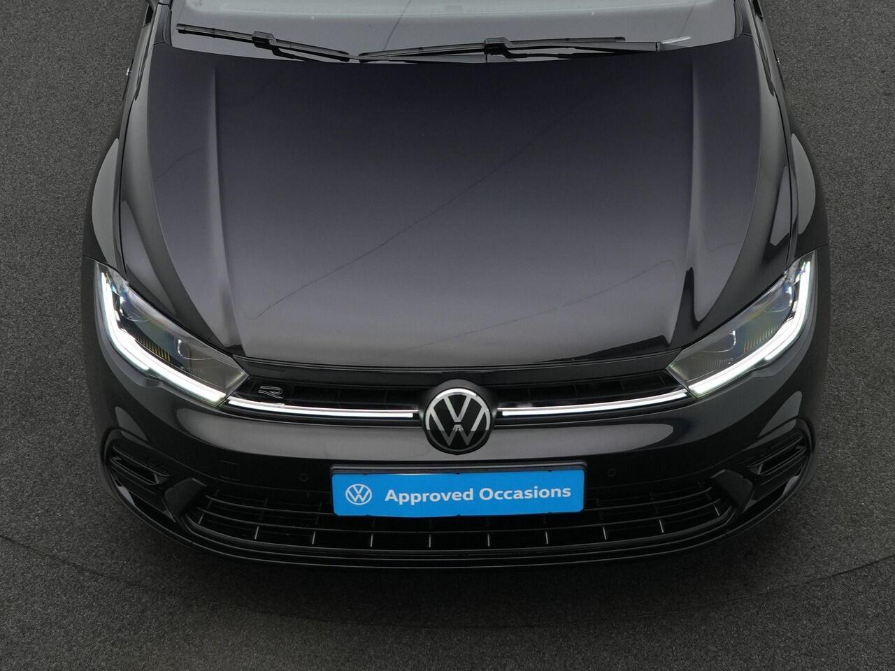 Volkswagen POLO 1.0 TSI 95 pk DSG R-Line | Panoramadak | IQ Light | Achteruitrijcamera | Navigatie | Stoelverwarming
