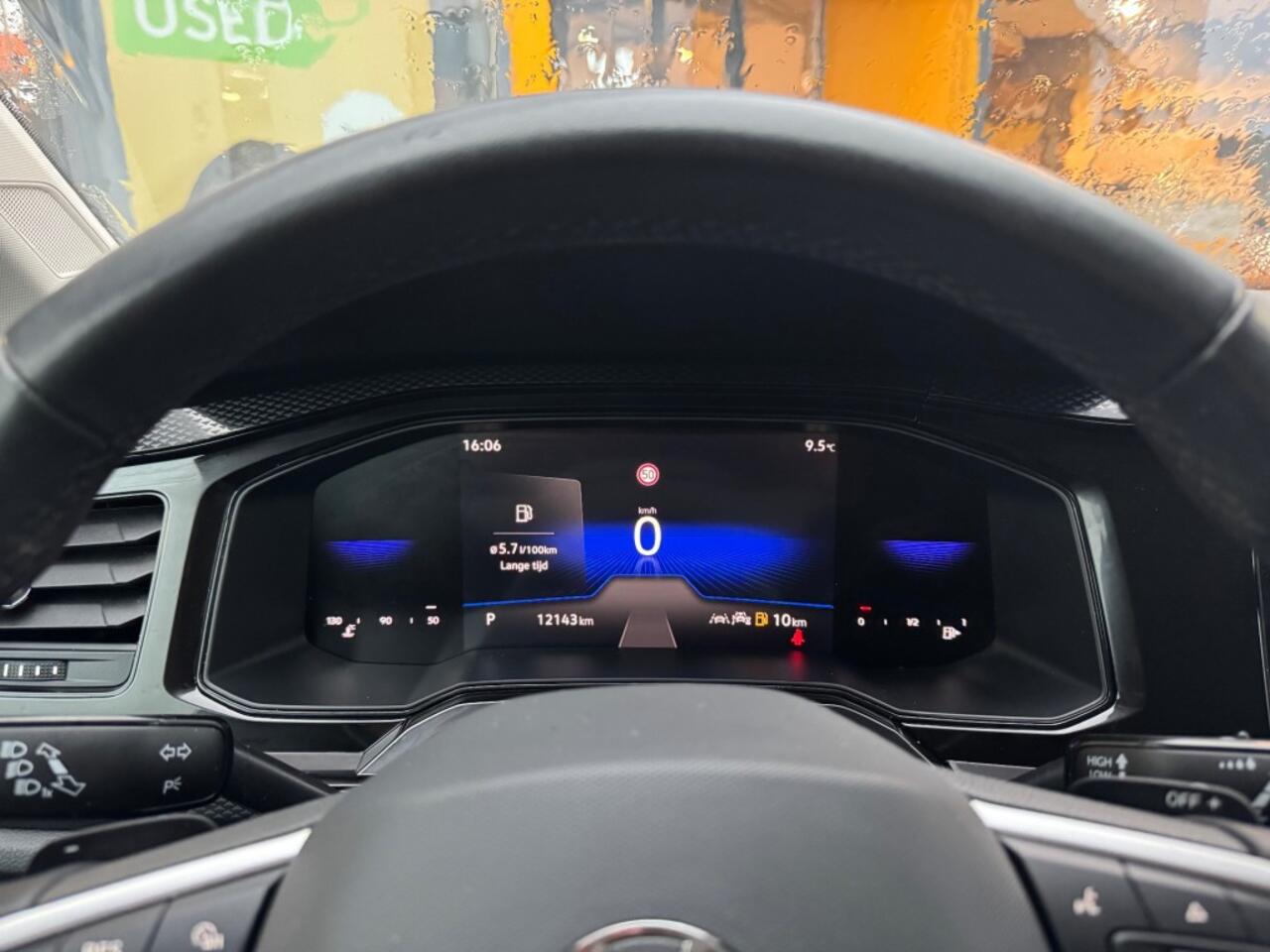 Volkswagen POLO 1.0 TSI 95pk Life Edition - camera - led - climate control