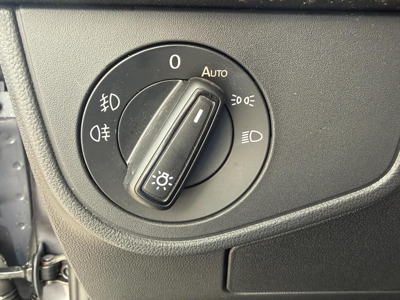 Volkswagen POLO 1.0 TSI Life Business | Automaat | IQ Light | Stoelverwarming | Navigatie | Camera | alcantara