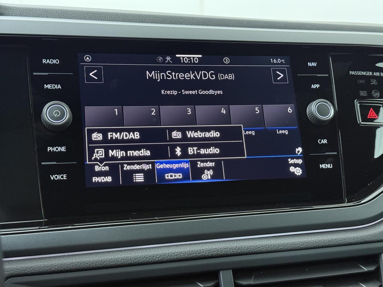 Volkswagen POLO 1.0 TSI R-Line Business | 116 PK | Automaat | Panoramadak | Matrix LED koplamp IQ.Light | Adaptive cruise control | Navigatiesysteem |