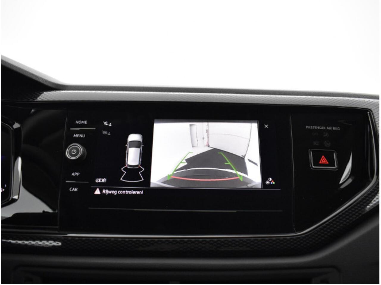 Volkswagen POLO Life Edition 1.0 TSI 95 pk 5 versn. Hand · Achteruitrijcamera · Parkeersensor achter · Velgen 'essex', 15 inch lichtmetaal · Voorraad OUTLET · Prijs is inclusief inruilpremie ·