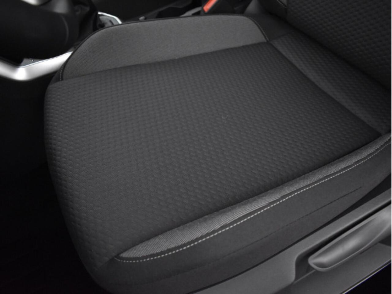 Volkswagen POLO Life Edition 1.0 TSI 95 pk 5 versn. Hand · Achteruitrijcamera · Parkeersensor achter · Velgen 'essex', 15 inch lichtmetaal · Voorraad OUTLET · Prijs is inclusief inruilpremie ·