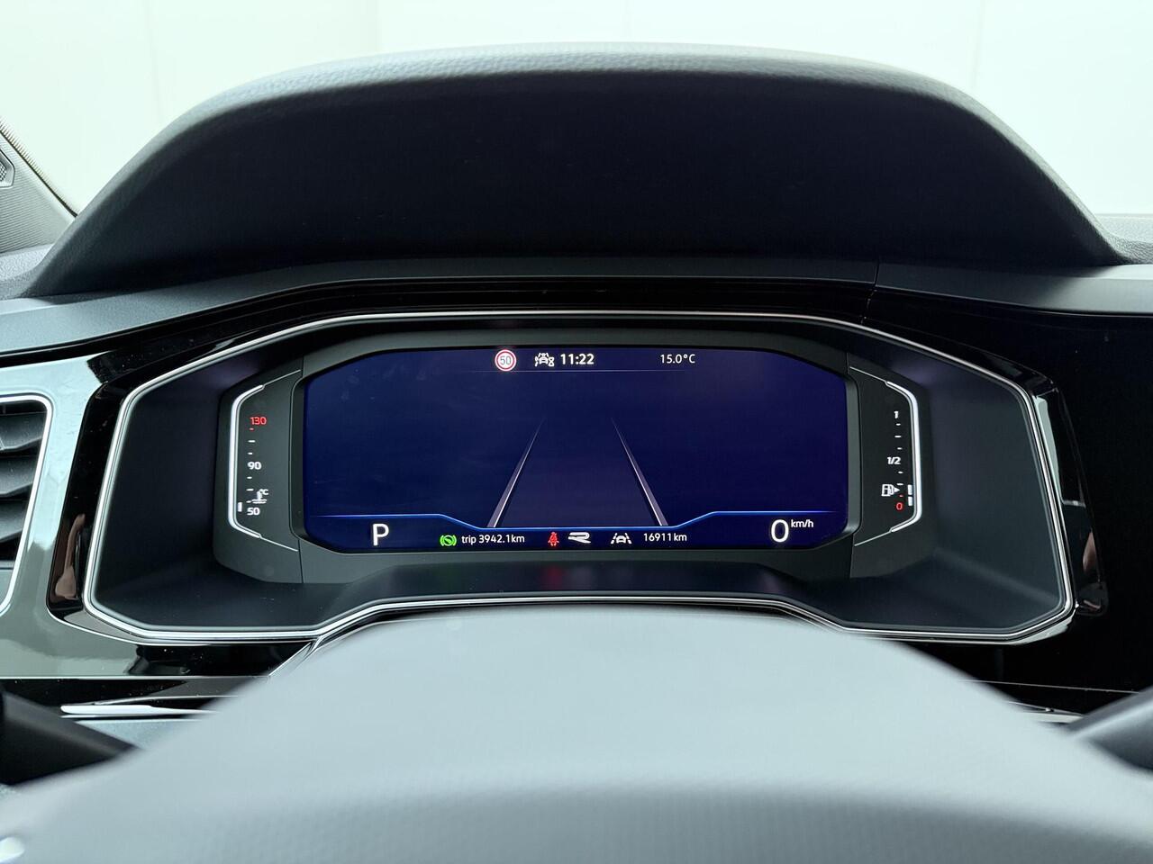 Volkswagen POLO 1.0 TSI R-Line | 115 PK | Automaat | IQ.LIGHT matrix LED koplampen | Achteruitrijcamera | R-Line | Stoelverwarming |