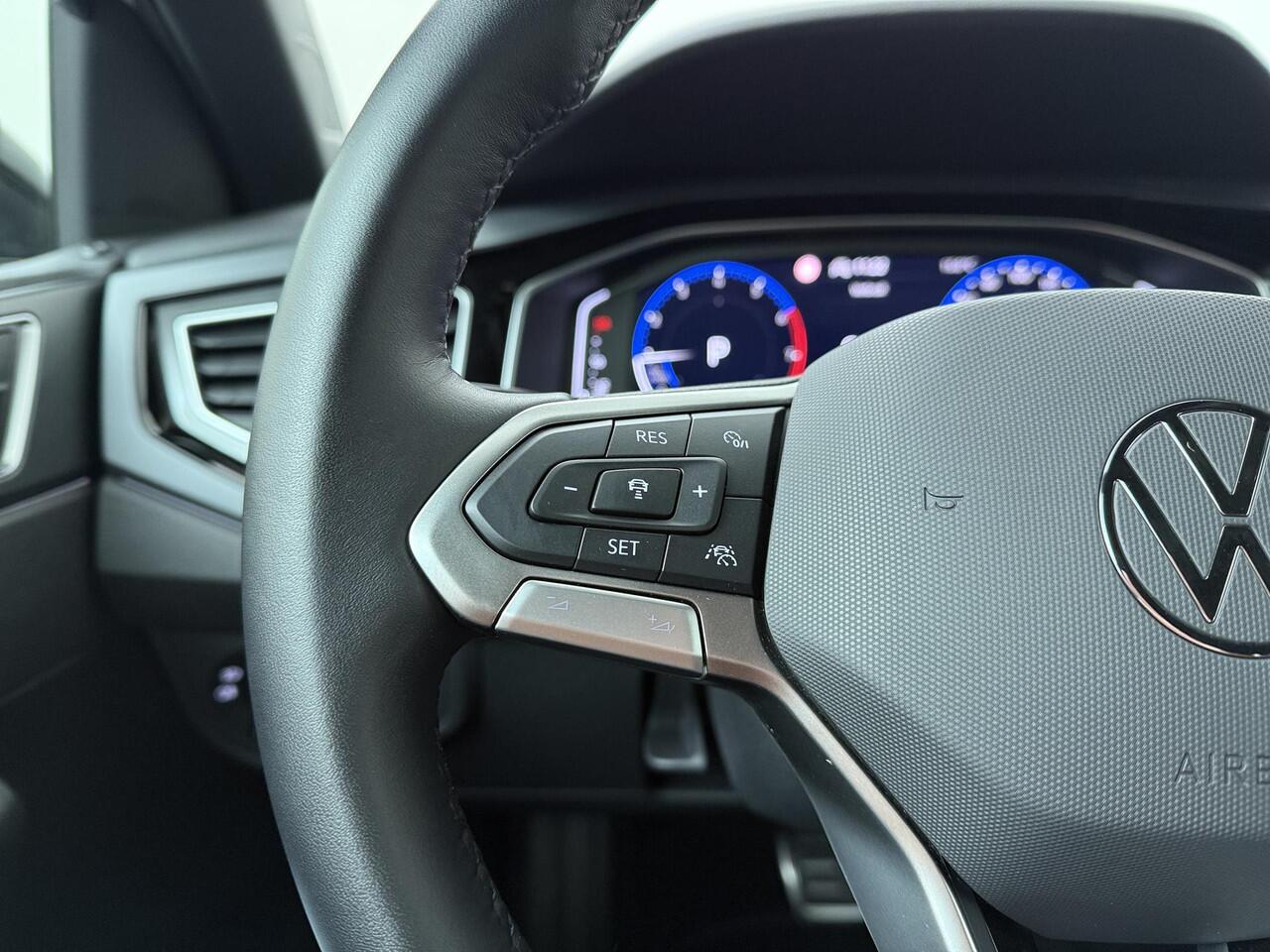 Volkswagen POLO 1.0 TSI R-Line | 115 PK | Automaat | IQ.LIGHT matrix LED koplampen | Achteruitrijcamera | R-Line | Stoelverwarming |