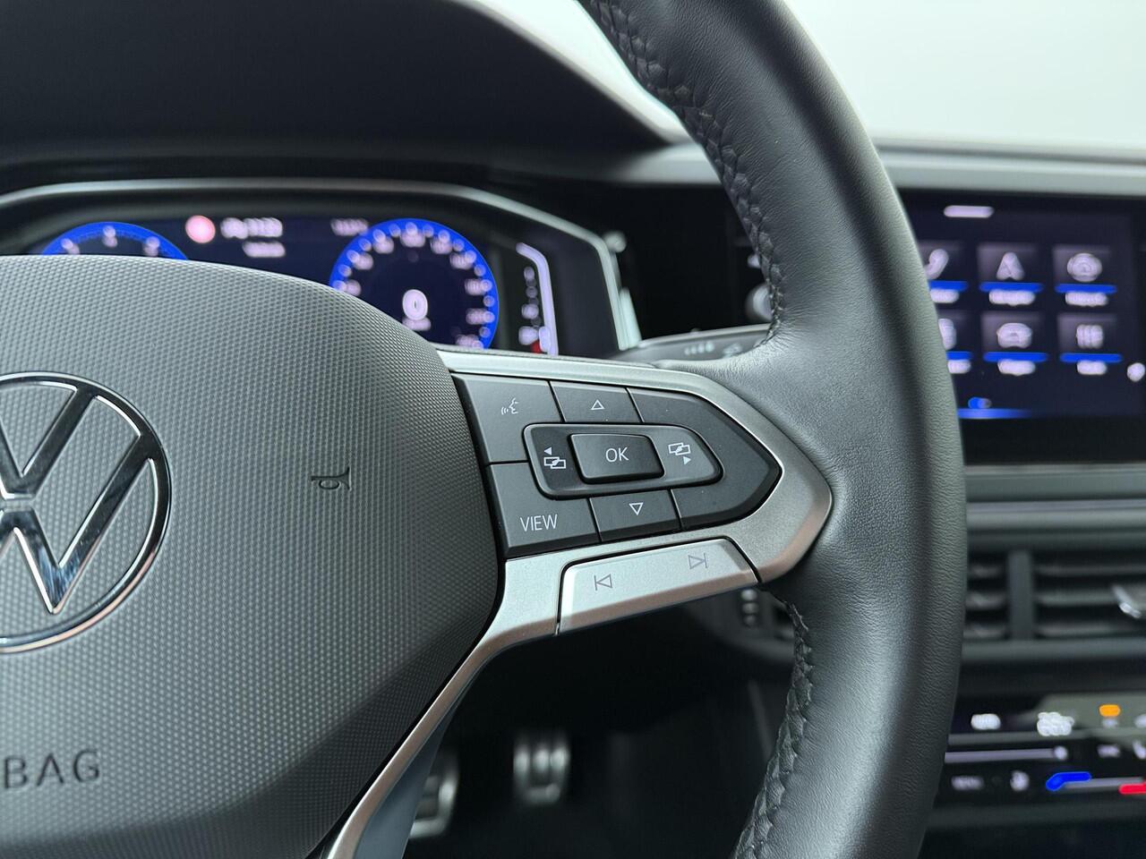 Volkswagen POLO 1.0 TSI R-Line | 115 PK | Automaat | IQ.LIGHT matrix LED koplampen | Achteruitrijcamera | R-Line | Stoelverwarming |