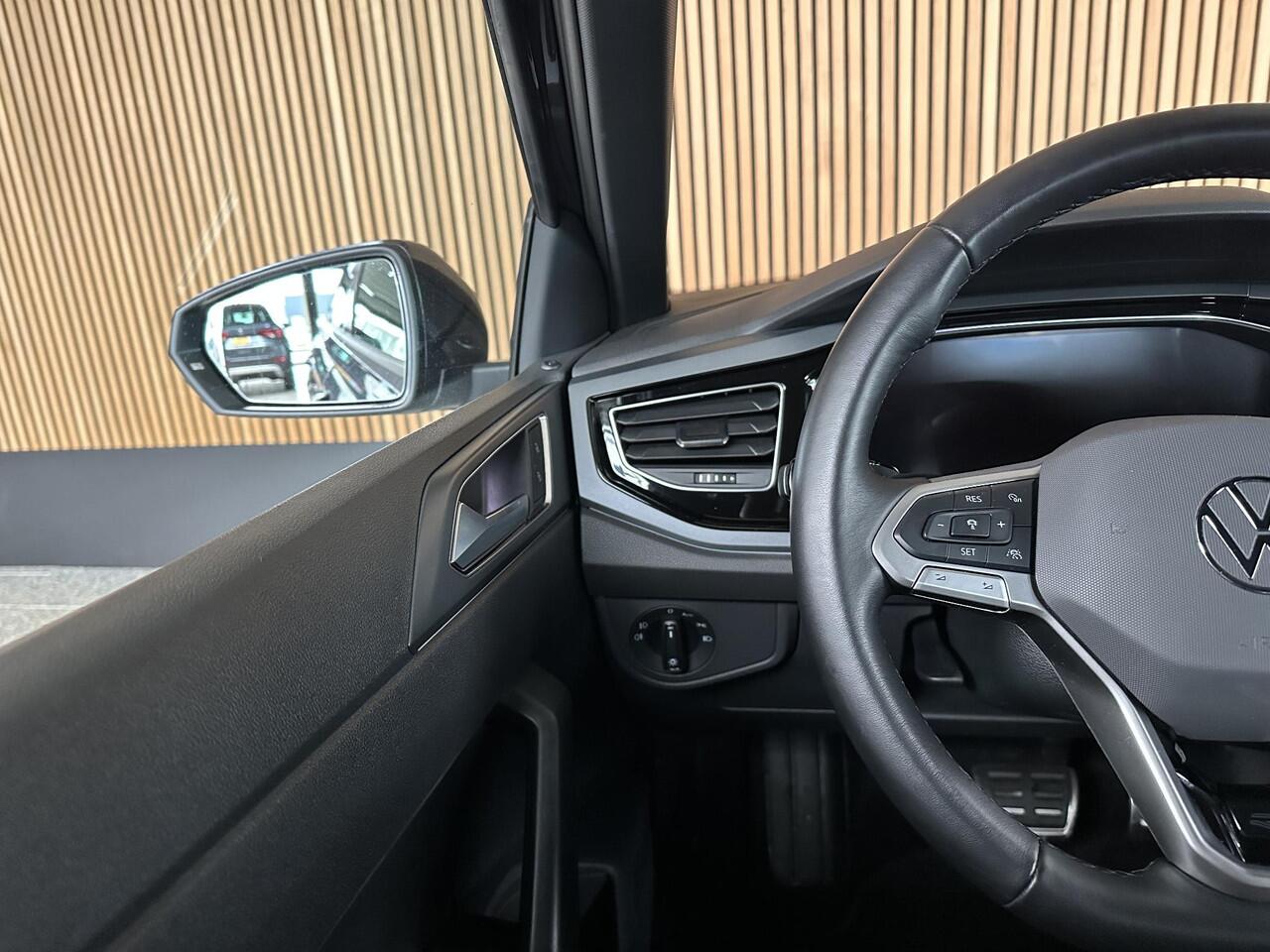 Volkswagen POLO 1.0 TSI R-Line 3 x R-line | Camera | IQ LED | Stoelverwarming