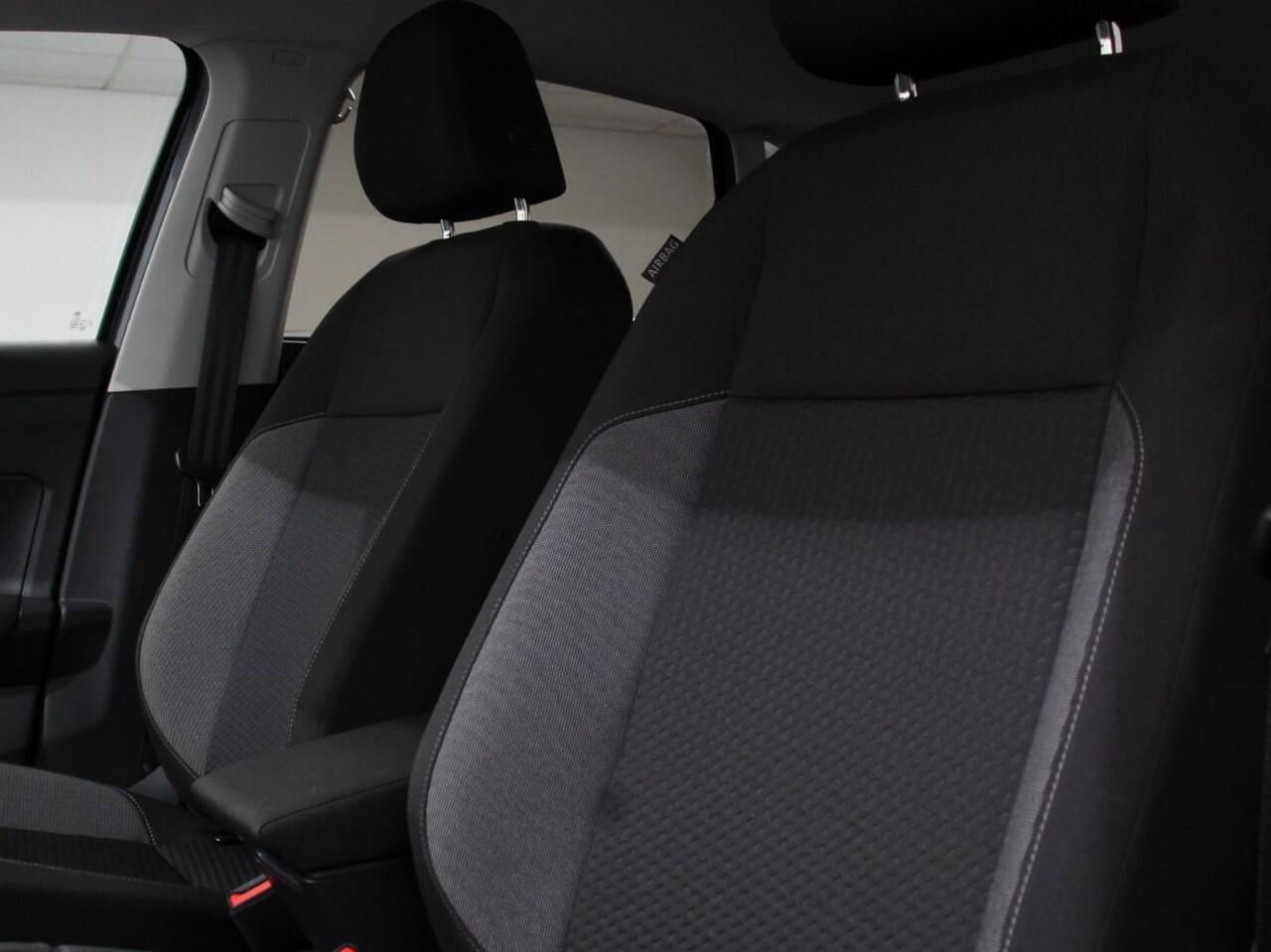 Volkswagen POLO 1.0 TSI 70kW DSG Life Edition | Navigatie | Apple Carplay/Android Auto | Camera | Airco | Lichtmetalen Velgen | Extra Getint Glas