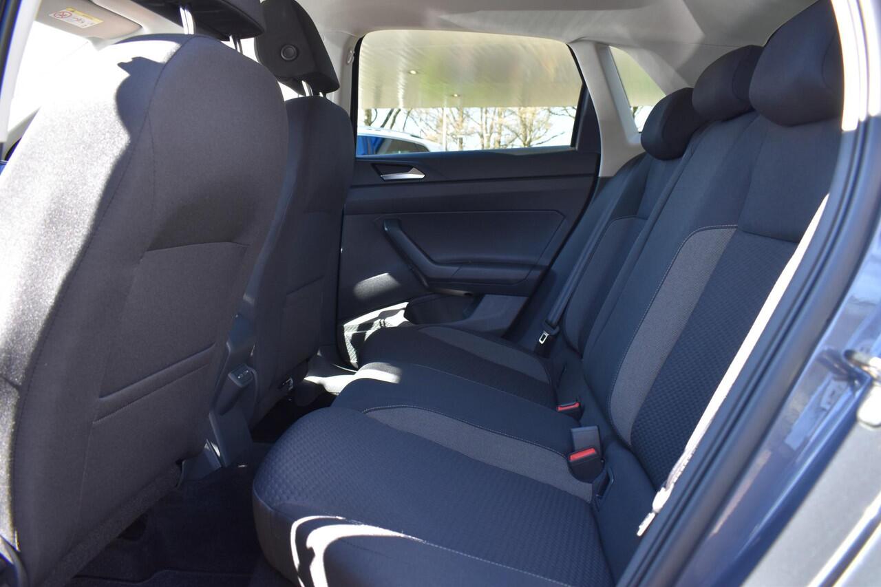 Volkswagen POLO 1.0 TSI Life Edition | NL-Auto | Digitaal Dashboard | Camera | Carplay Navi | 12 mnd BOVAG garantie | Whatsapp 06-53188999