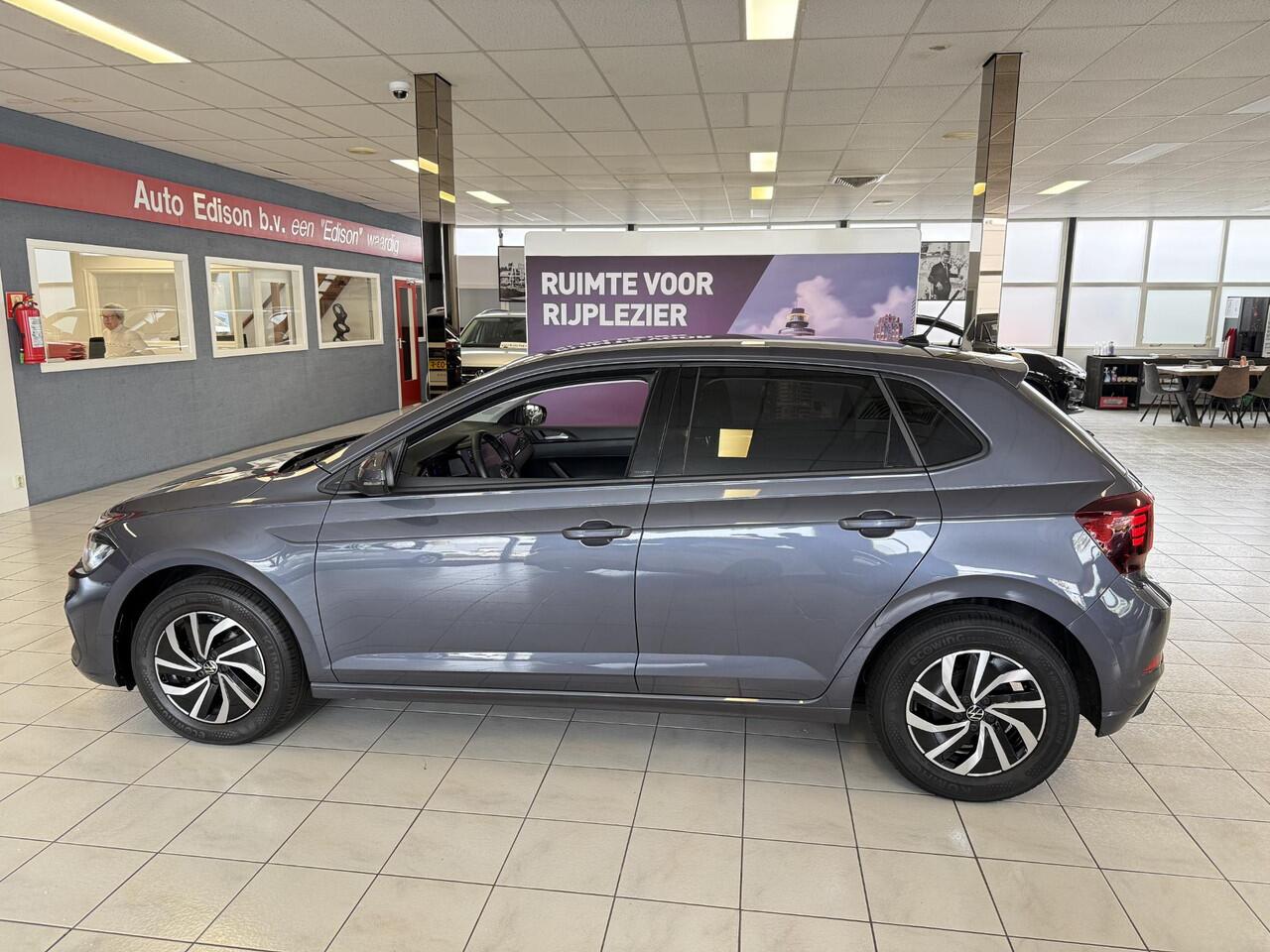 Volkswagen POLO 1.0 TSI Life Edition *CAM*APP*CLIMATE*STOEL VERW*