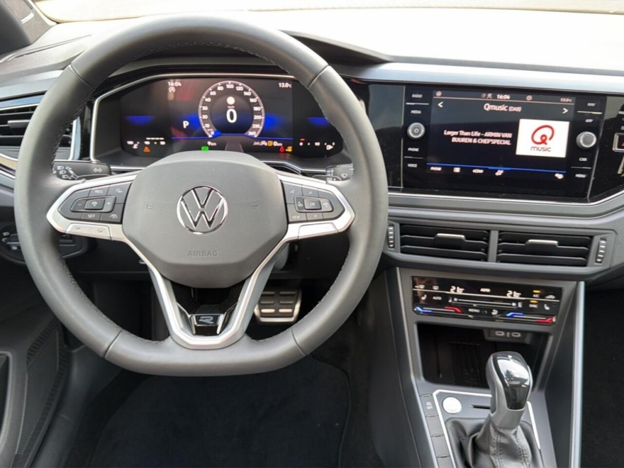 Volkswagen POLO 1.0 TSI DSG R-LINE PANO-DAK/CAMERA/CARPLAY/ACC/STOELVERW
