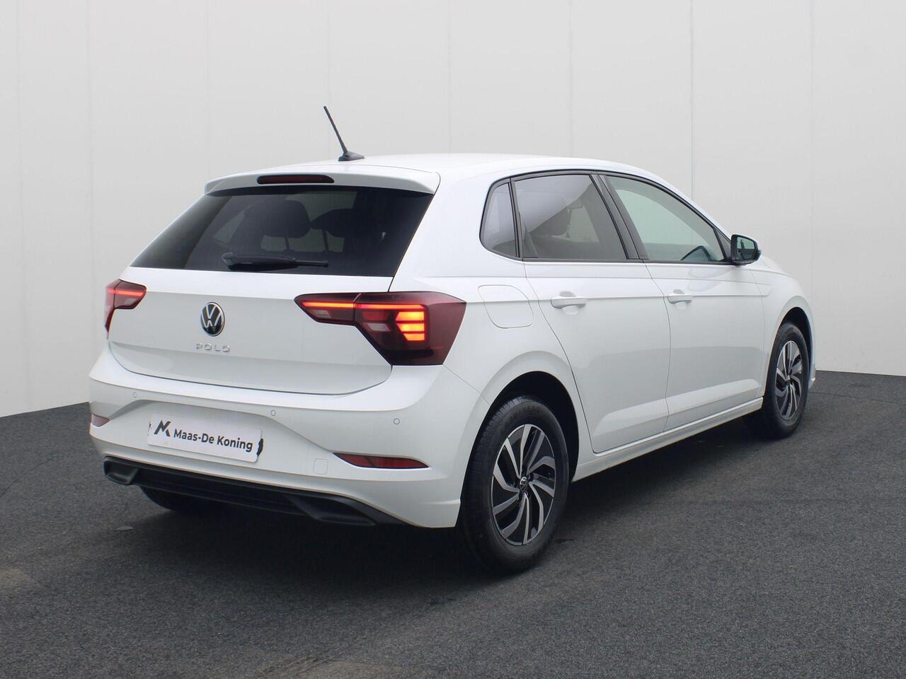Volkswagen POLO Life Edition 1.0 TSI 95 pk 5 versn. Hand · Achteruitrijcamera · Voorraad OUTLET · Prijs is inclusief inruilpremie ·