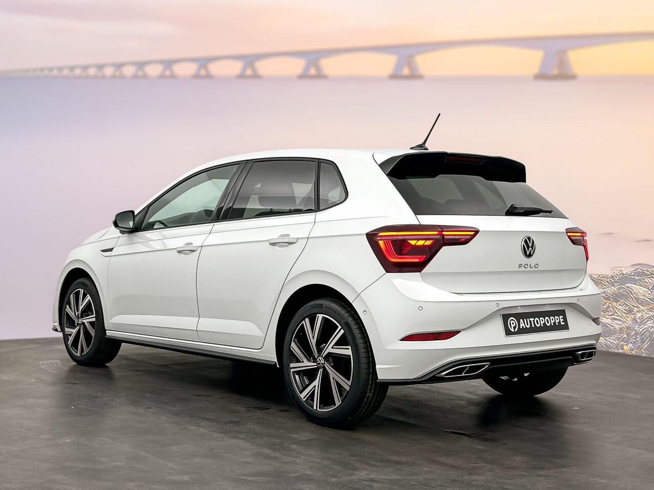 Volkswagen POLO R-Line-Edition 1.0 70 kW / 95 pk TSI Hatchback 7 v