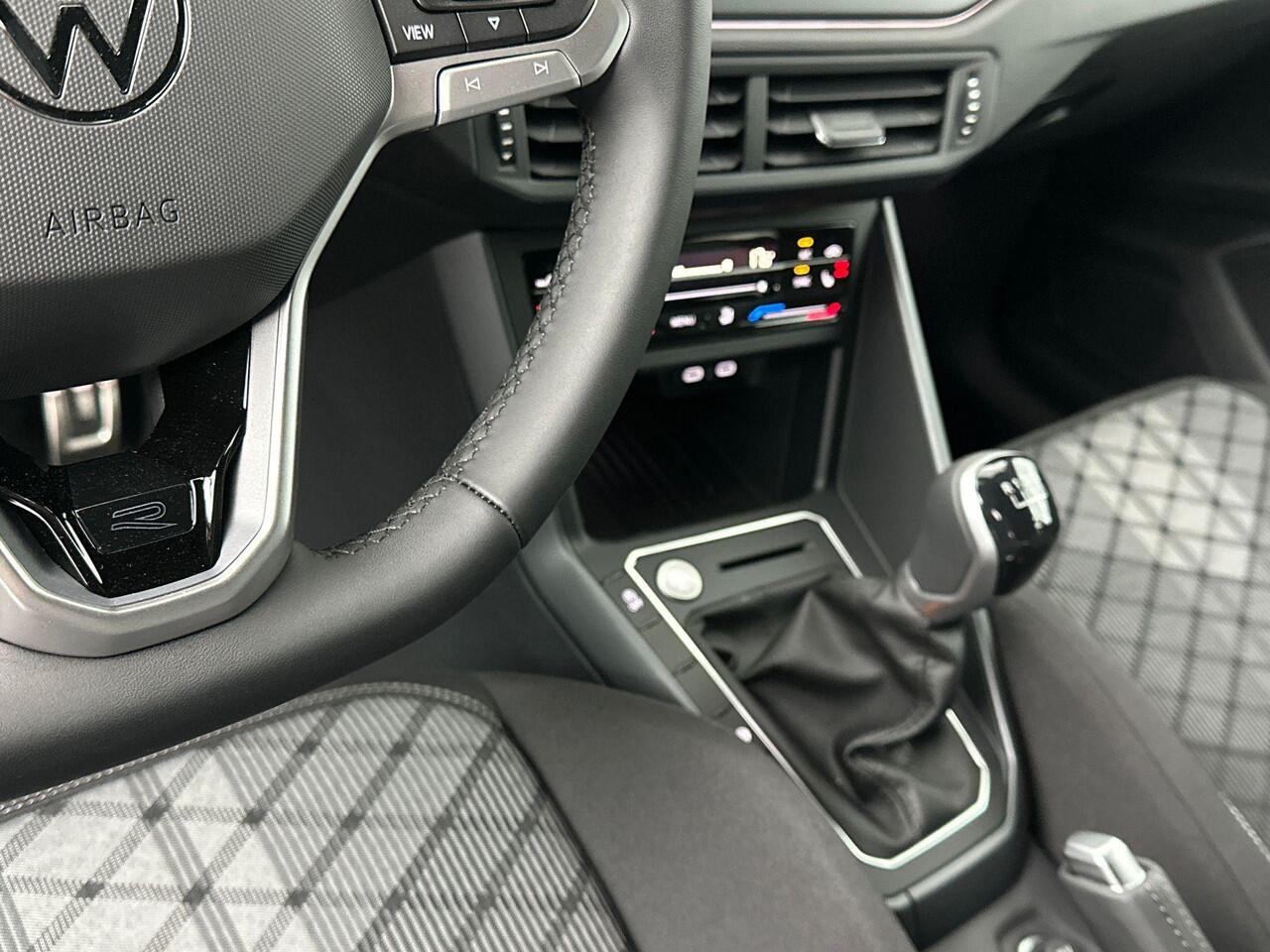 Volkswagen POLO 1.0 TSI R-Line Edition