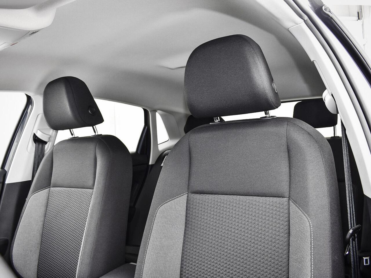 Volkswagen POLO Life Edition 1.0 TSI 95 pk 5 versn. Hand · Achteruitrijcamera · Parkeersensor achter · Velgen 'essex', 15 inch lichtmetaal ·