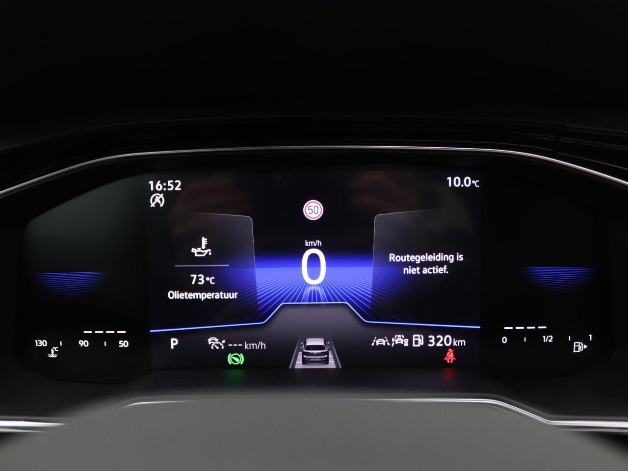 Volkswagen POLO 1.0 TSI R-Line Edition 95PK DSG Pano-Schuifdak, Keyless, Side Assist, Adaptieve Cruise Control, Achteruitrijcamera, 17" LM Velgen, Navi via Apple Carplay/Android Auto