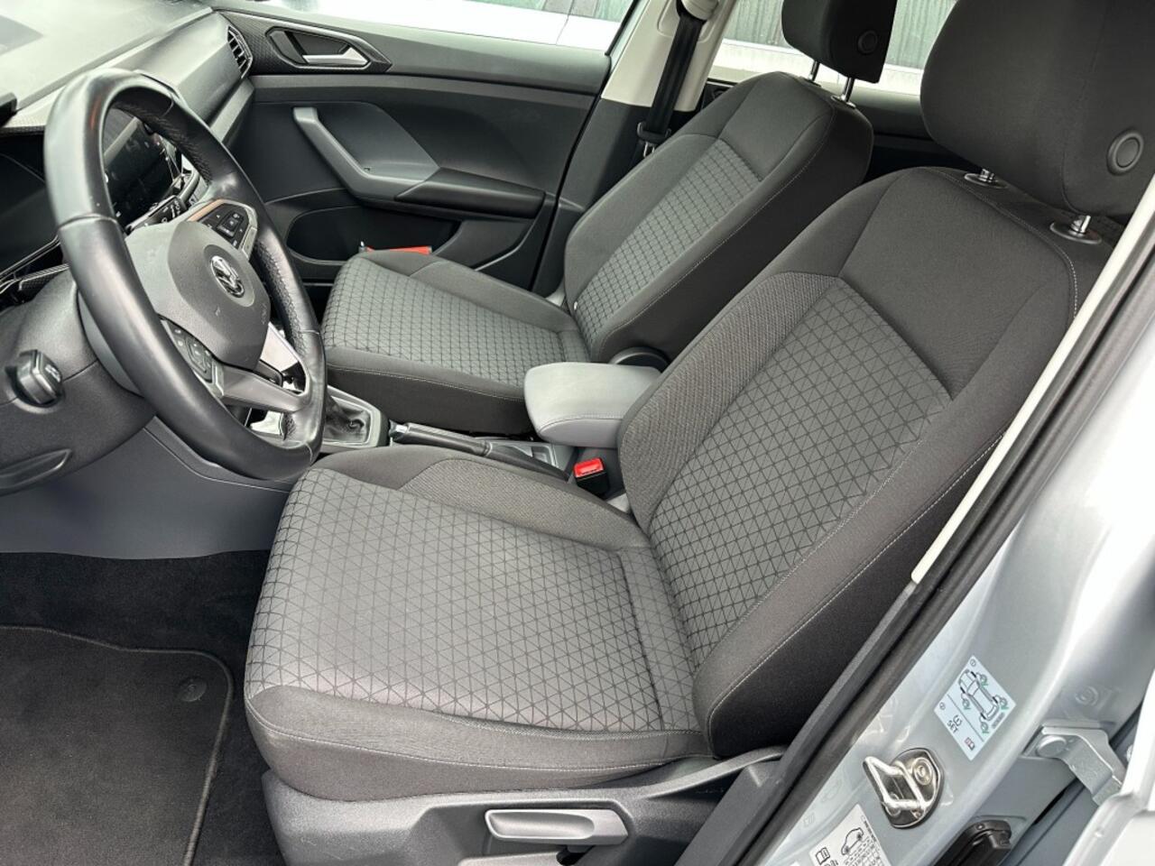 Volkswagen T-Cross 1.0 TSI LIFE. R-LINE. TREKHAAK. CAMERA. AUTOMAAT. ALL.IN.