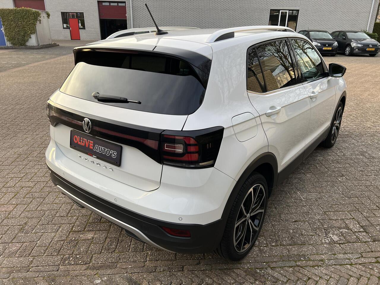 Volkswagen T-Cross 1.0 TSI Style115PK*Carplay*Trekhaak*Adaptivecruise