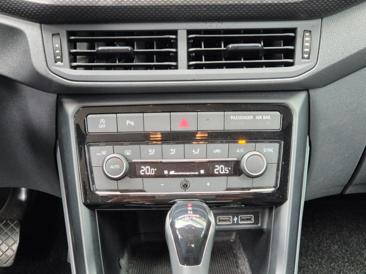 Volkswagen T-Cross 1.0 TSI LIFE