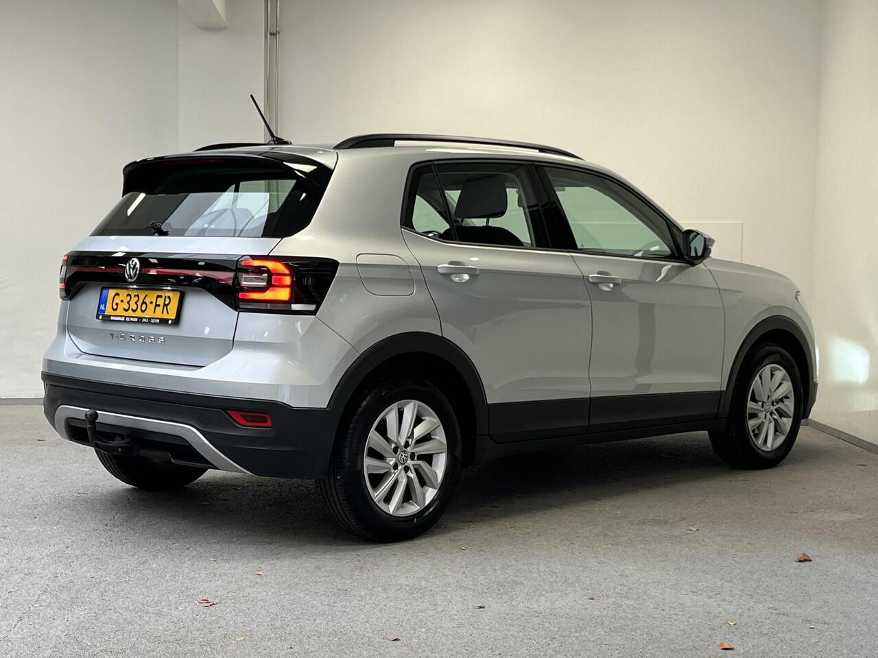 Volkswagen T-Cross 1.0 TSI Life | TREKHAAK | CARPLAY | ORG.NL |