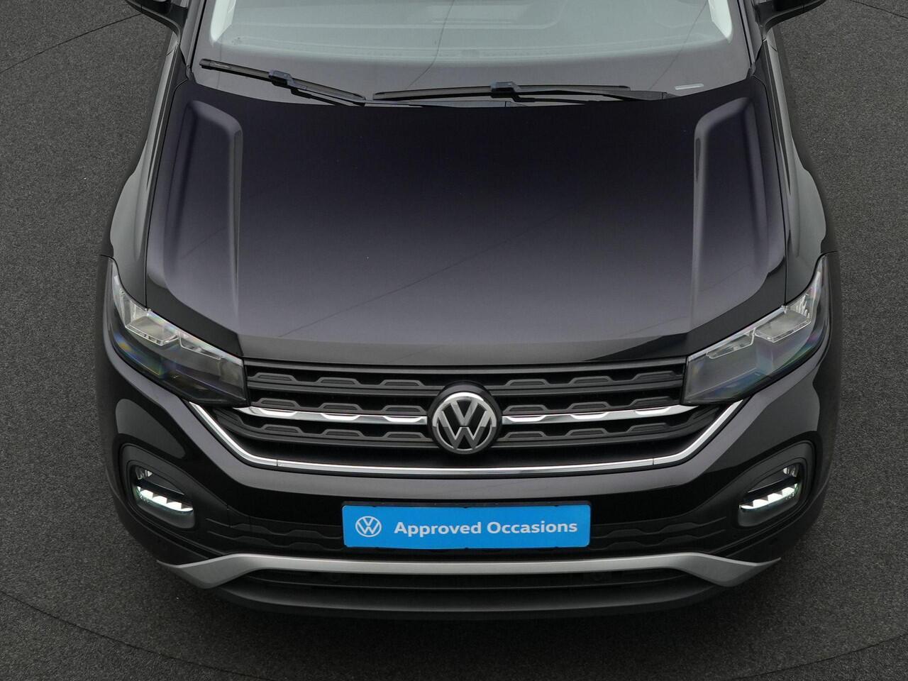 Volkswagen T-Cross 1.0 TSI 95 pk Life | Stoelverwarming | Navigatie Apple Carplay/Android Auto | Parkeersensoren voor/achter | Adaptive Cruise