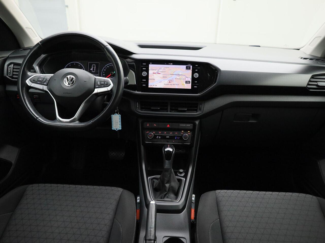 Volkswagen T-Cross 1.0TSI/115PK DSG Life · Apple/Android Car Play · Navigatie · Clima · Lane assist · Parkeersensoren