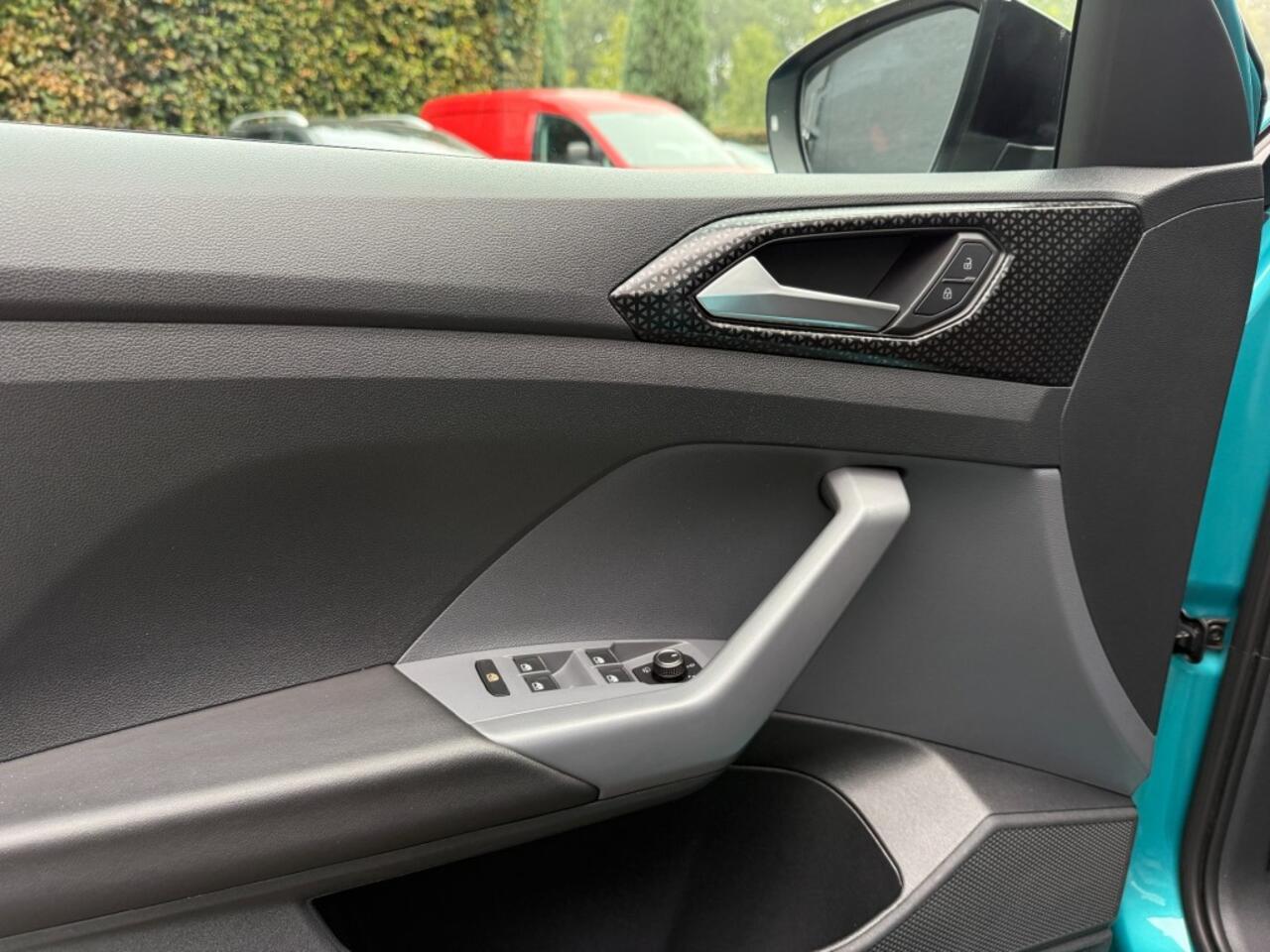 Volkswagen T-Cross 1.0 TSI Style,LED,Keyless,BLIS,Adapt Cruise,Camera,Digi Dash,Clima,