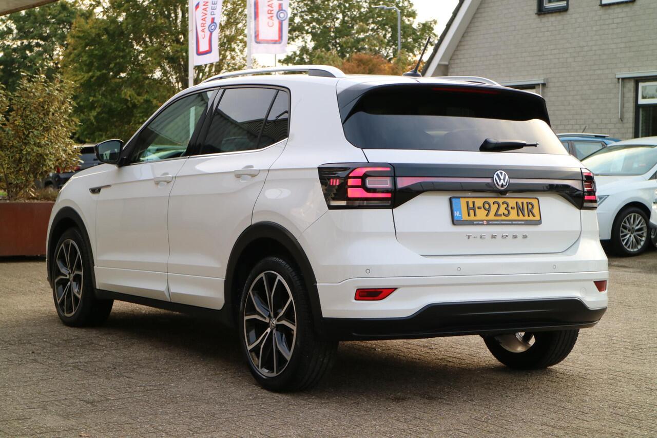 Volkswagen T-Cross 1.0 TSI R-line | | DSG | Camera | Digidash | Blindspot