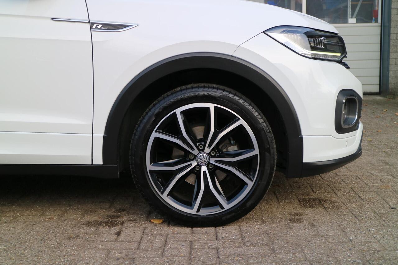 Volkswagen T-Cross 1.0 TSI R-line | | DSG | Camera | Digidash | Blindspot