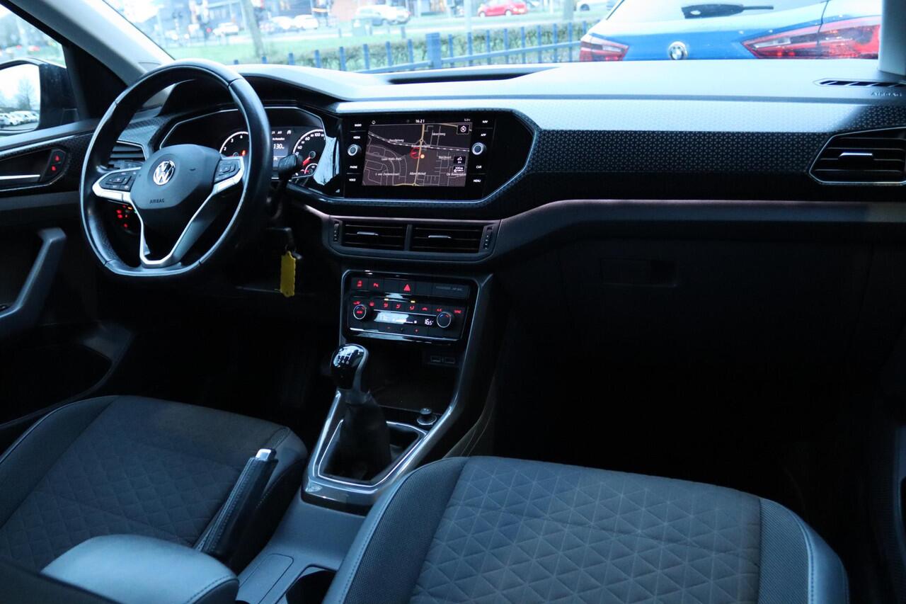 Volkswagen T-Cross 1.0 TSI STYLE | LED | ADAP. CRUISE | CARPLAY | CLIMATE | SIDE-ASIST |