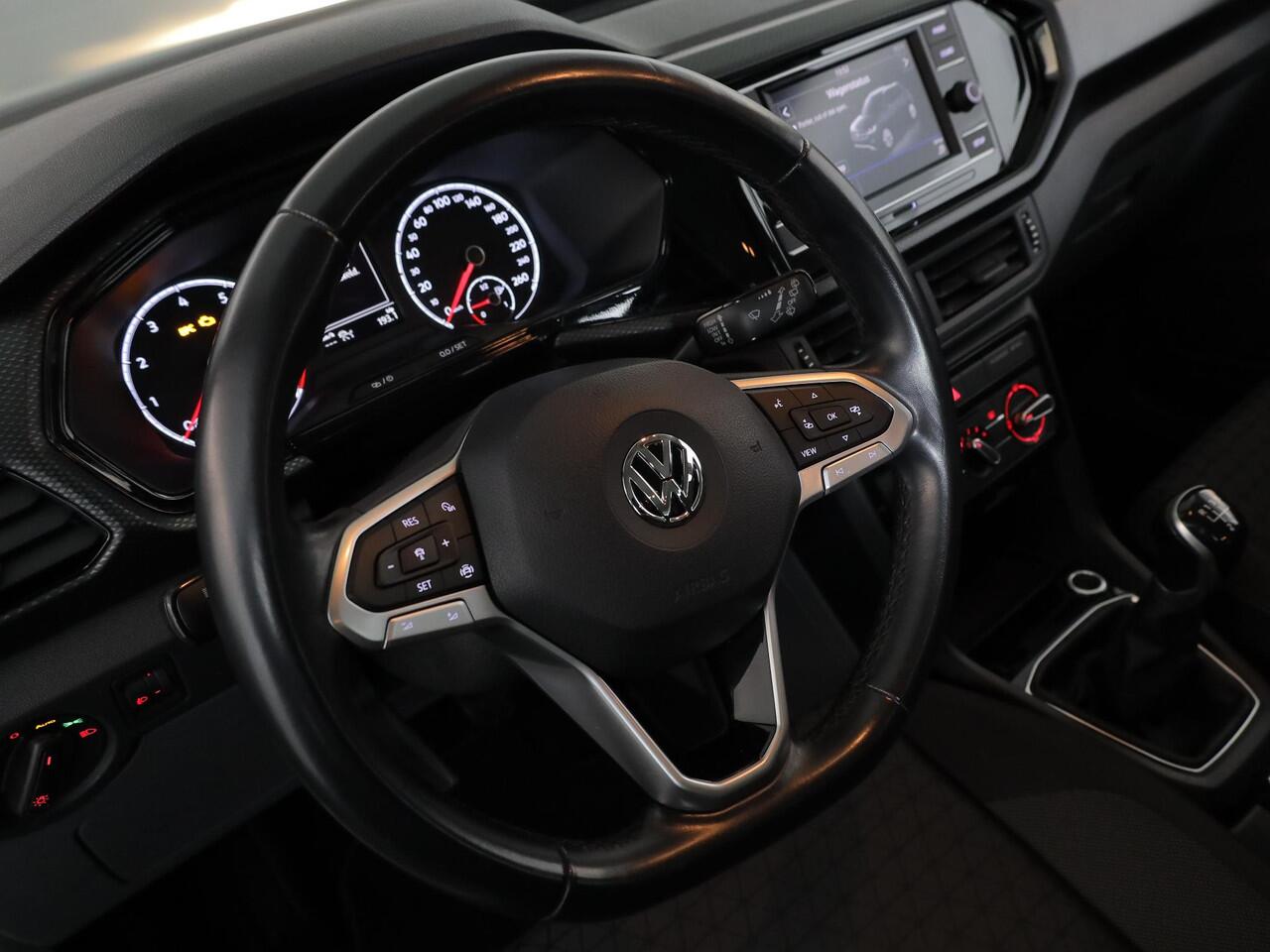 Volkswagen T-Cross 1.0 TSI Life 95pk 5bak| Airco| Trekhaak| LM-velgen