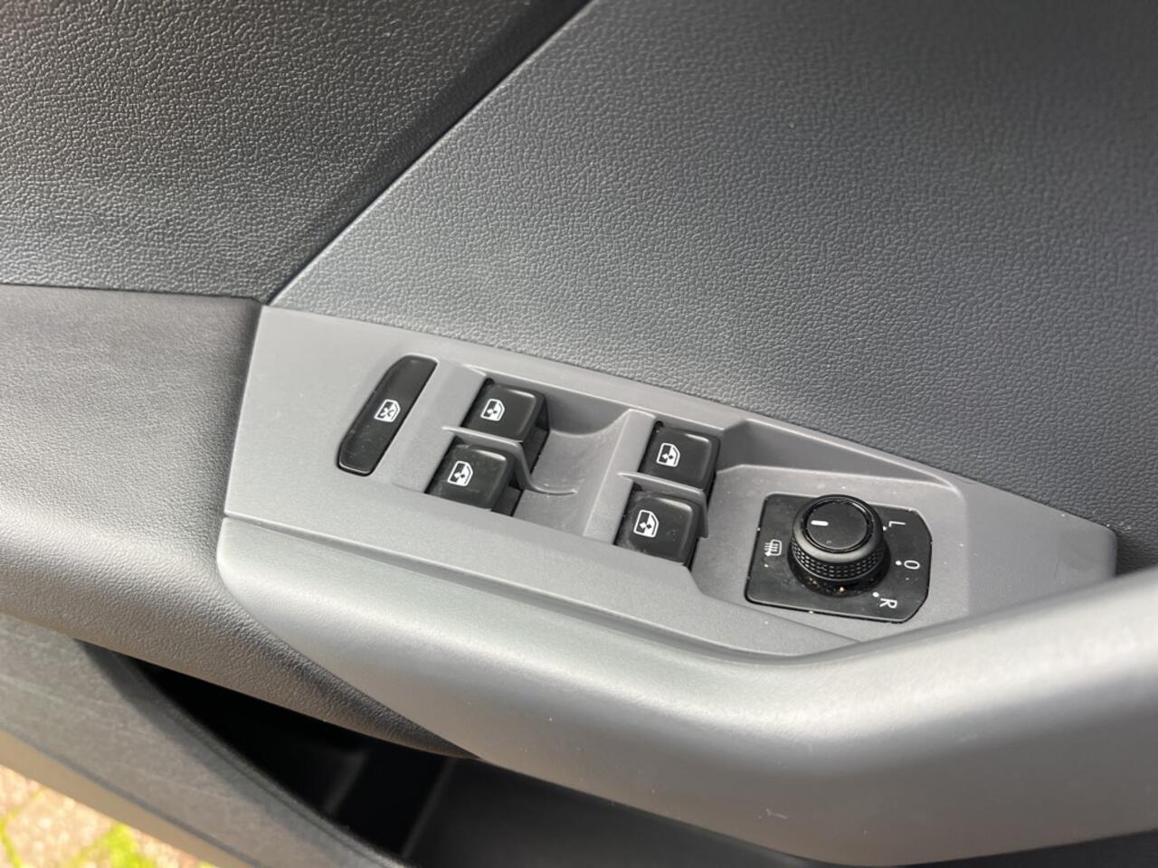 Volkswagen T-Cross 1.0 TSI Style Dsg / Led/ carplay