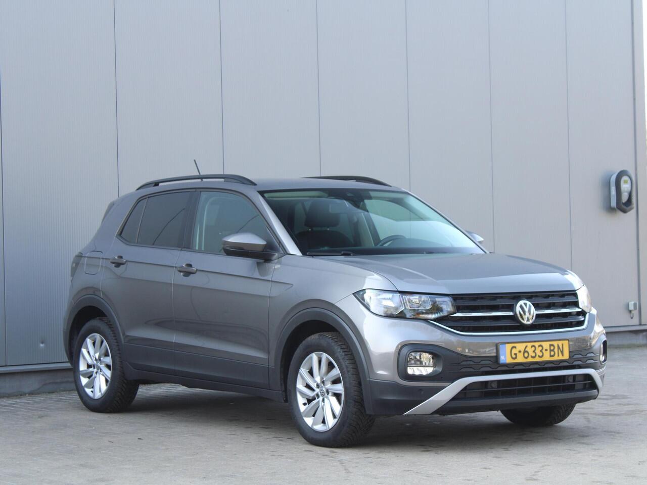 Volkswagen T-Cross 1.0 TSI 115pk Life | AUTOMAAT | Stoelverwarming | Climate control | Navigatie | PDC