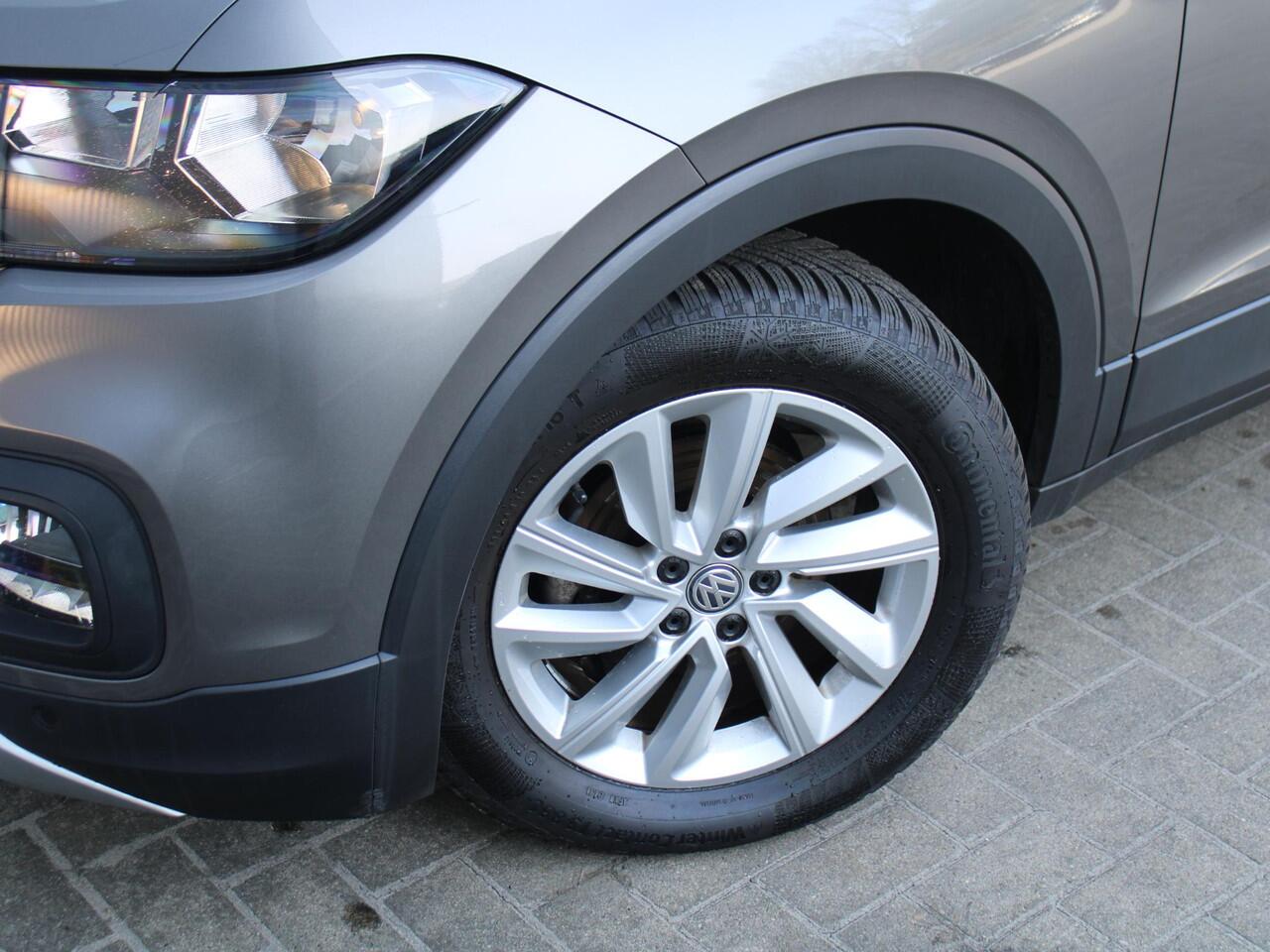 Volkswagen T-Cross 1.0 TSI 115pk Life | AUTOMAAT | Stoelverwarming | Climate control | Navigatie | PDC