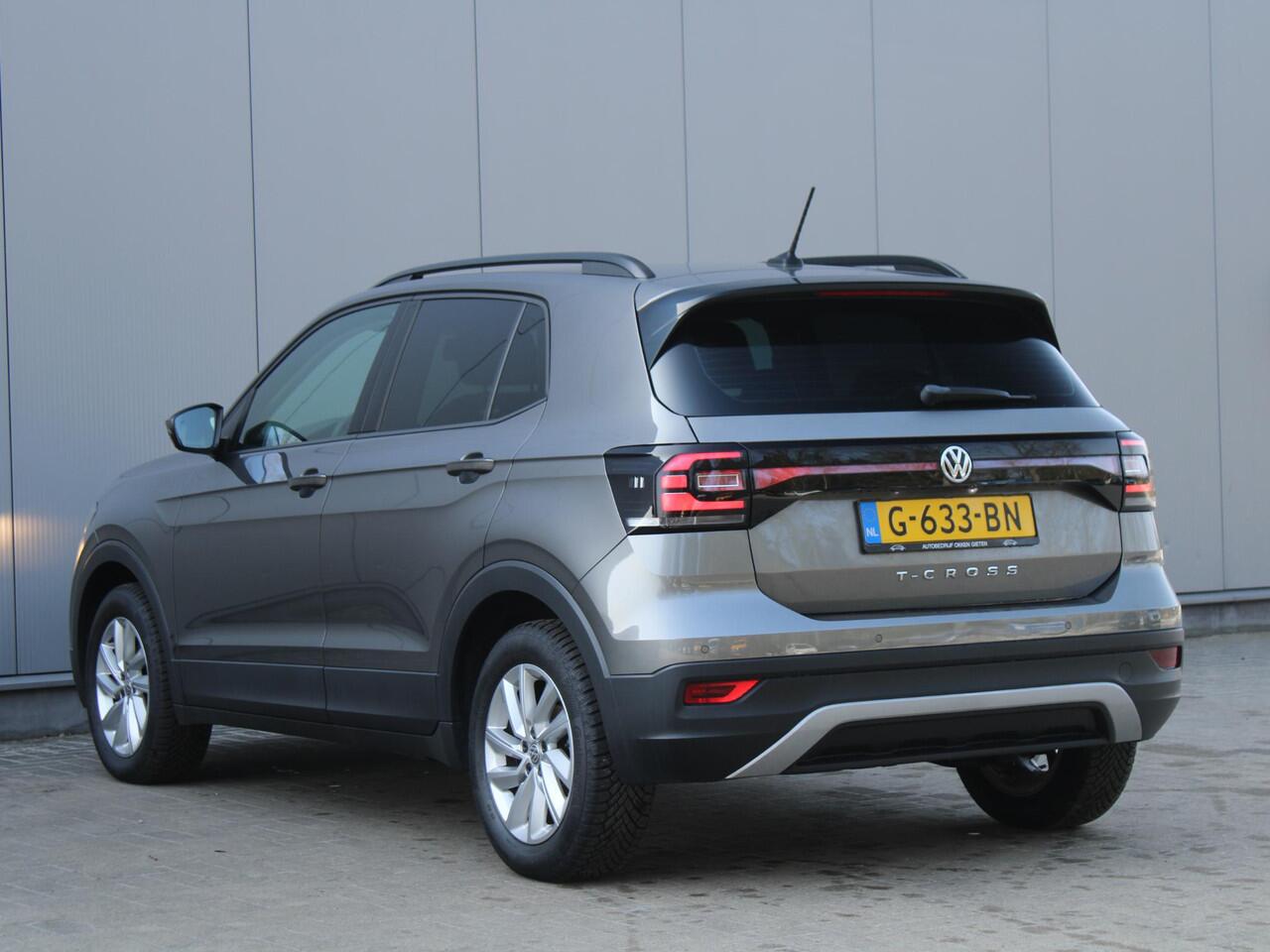 Volkswagen T-Cross 1.0 TSI 115pk Life | AUTOMAAT | Stoelverwarming | Climate control | Navigatie | PDC