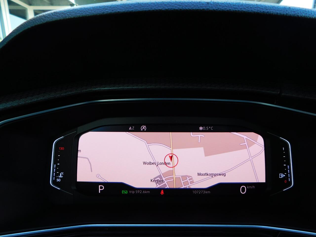 Volkswagen T-Cross 1.0TSI 116PK R-Line! All-in Prijs! Trekhaak! LED