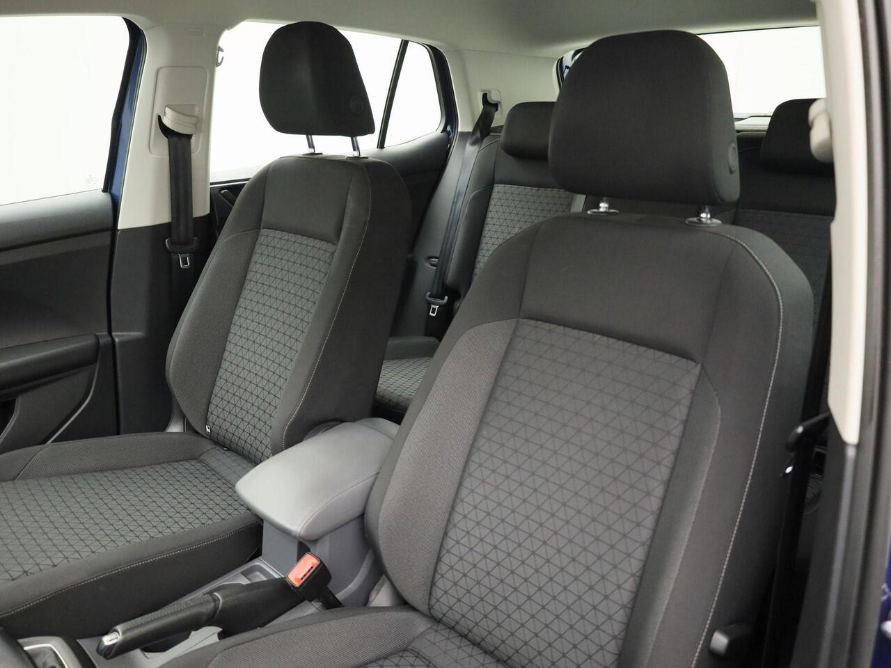 Volkswagen T-Cross 1.0TSI/115PK DSG Life · Apple/Android Car Play · Navigatie · Clima · Lane assist · Parkeersensoren