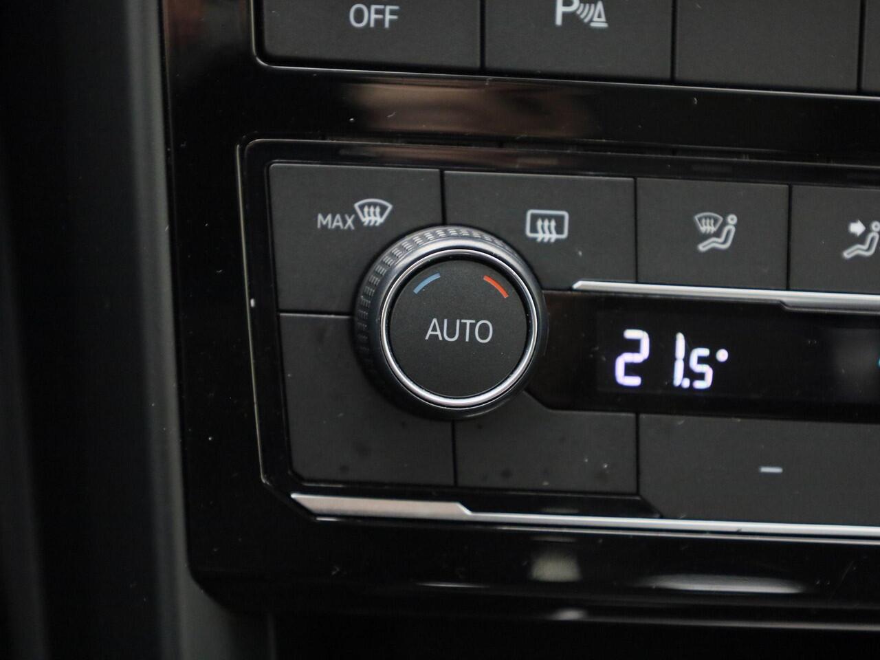 Volkswagen T-Cross 1.0TSI/115PK DSG Life · Apple/Android Car Play · Navigatie · Clima · Lane assist · Parkeersensoren